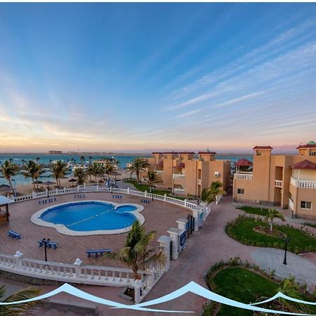 Dolphin Beach Resort Yanbu Ngoại thất bức ảnh