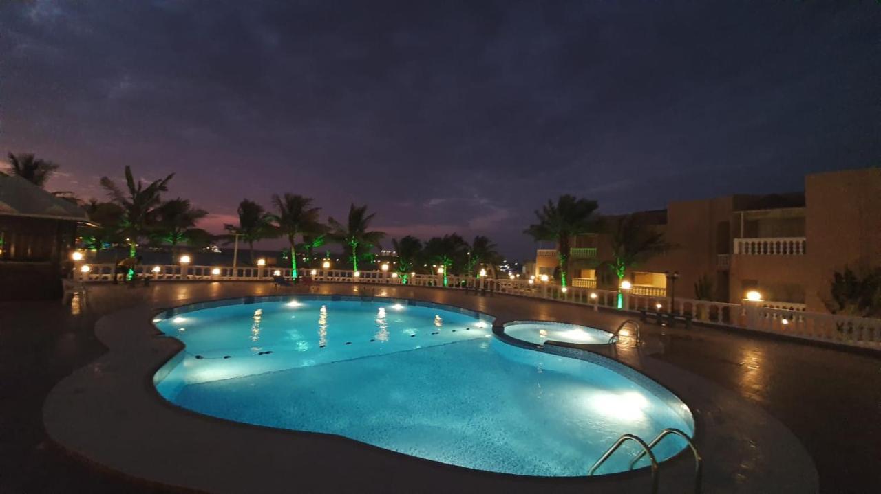 Dolphin Beach Resort Yanbu Ngoại thất bức ảnh